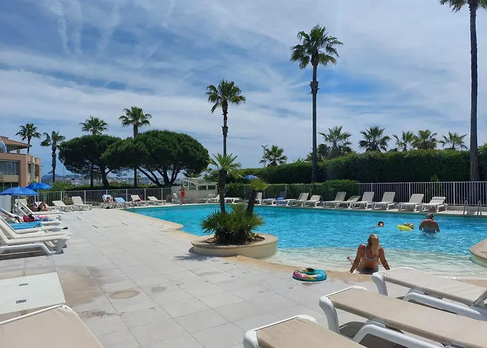 Boutique Apartment Hirondelle Port Frejus